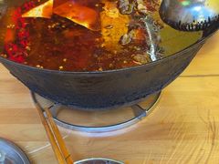 -鸿顺老铁锅美蛙鱼府(解放碑店)