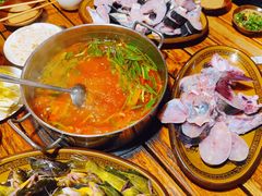 -老凯里苗岭酸汤鱼酸汤牛肉(百里杜鹃路店)