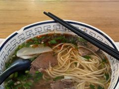 -陇兴楼兰州拉面(西安咸阳国际机场店)