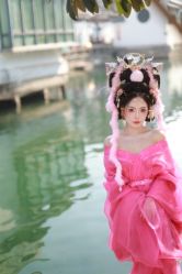 -一揽芳华汉服旗袍体验馆(拙政园店)