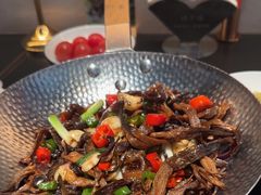-鸽子侯·家宴·平价海鲜(绿地店)