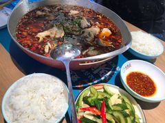 -爱妻鱼•老体北重庆水煮鱼•川菜(白云路店)