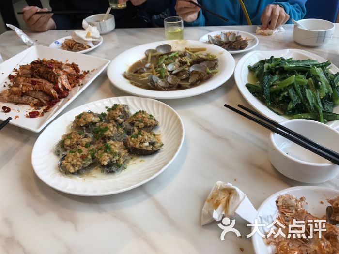 海港海中鲜海鲜加工平价广场图片 - 第1张