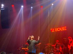 -TZ House音乐现场(来福士中心店)