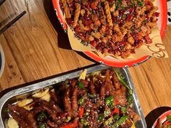 -泥糊破店小酒馆·团建聚餐(南京西路店)