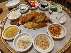-顺风汤馆·广府粤菜(江宸天街店)
