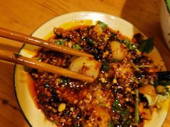 -拈签一笑黄牛肉辣卤串串