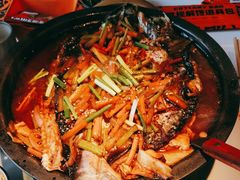 -鸣记脆皮烤鱼·海鲜烤鱼(三八广场店)