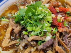 -东四胡同·四宝牛杂面(卫星广场店)