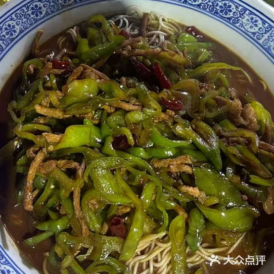 晓晓烧虾·螃蟹·羊蝎子(美食街店)