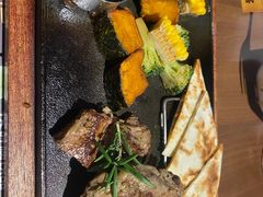 -豪客来牛排(空港华联店)