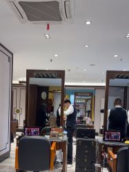 -浩峰美容美发