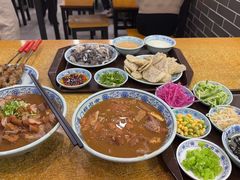 -门框胡同百年卤煮(新街口店)