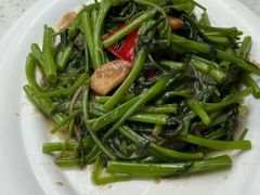 -肥仔文澳门猪骨煲(南京西路店)