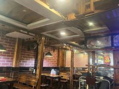 -万和春排骨砂锅米饭(湖北路店)