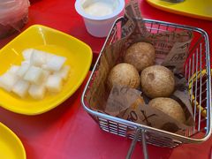 -BHC炸鸡(明洞总店)