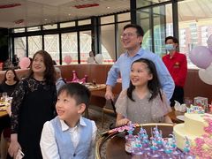 -东方明珠·可口可乐欢乐餐厅