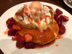 -Pancakes on the rocks(Darling Harbour)