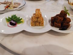 -伯衡55·吉品轩(乌鲁木齐南路店)