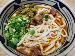 老坛酸菜牛肉面-老九圆山西面馆(CBD店)