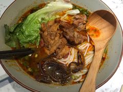 -百春原湖南牛肉粉(百联世纪店)