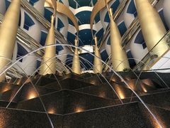 -迪拜帆船酒店海底餐厅