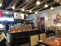 -成都你六姐·牛肉冒菜(城市集市合生汇店)