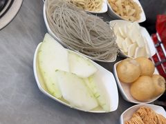 -光头药膳鸡(莱茵小镇店)