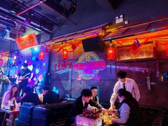 -喜鹊音乐酒馆(西街店)