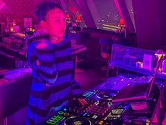 -苏丝的天空高空酒吧Suzie's Sky Bar