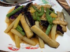 -清真·玛丽亚新疆菜主题餐厅(浙江中路店)