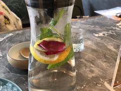 -稻鲜记潮汕砂锅粥
