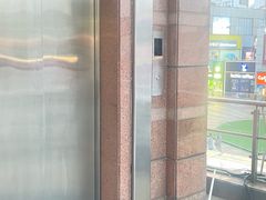 -证大大拇指广场(芳甸路店)