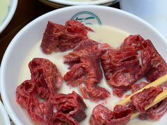 -李与白包子铺(桐梓林店)
