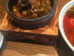 -云海肴·汽锅鸡·云南菜(天山百盛优客店)