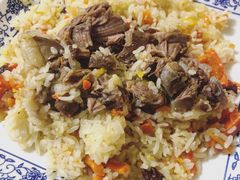 羊肉抓饭-新疆红柳花餐厅(新洲店)