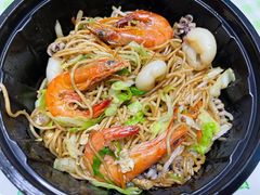 目鱼炒面-十面欢腾·海鲜面·台式Bistro(长乐路店)