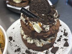 -W COLLECTIVE  DESSERT SHOP