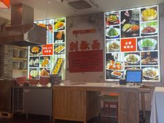 -阿瓦山寨·湘菜现炒·剁椒鱼头王(咸阳总店)