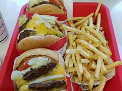 -In-N-Out Burger(LAX)