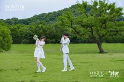 -唯一旅拍·颂当代影像艺术中心(上城店)