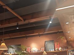 -巴卤社老火锅(财富店)