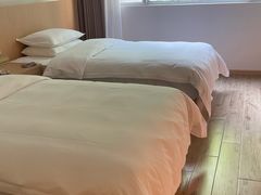 -上海怡沁园度假酒店