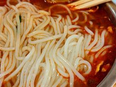 -柳州肥姨妈大骨螺蛳粉(沙河店)