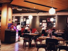 大堂-必胜客(新中纬店)