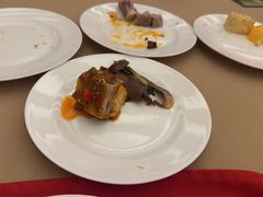 -香宫中餐厅·东北菜·铁锅炖·广式点心(哈尔滨香格里拉店)