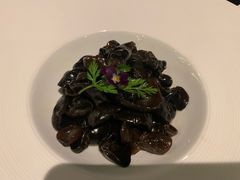 凉拌木耳-海湾壹品·粤菜·早茶·烤鸭(拱北店)