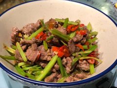 芹菜牛肉-古道村落(温汤店)