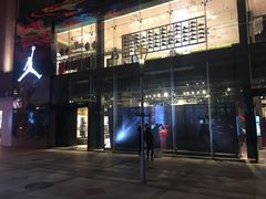 -Air Jordan(世贸天阶店)