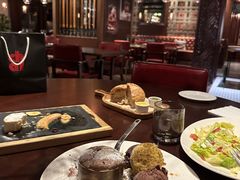 巧克力熔岩蛋糕-恰餐厅及酒吧 CHAR Bar & Grill (北京丽都皇冠假日店)